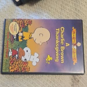 A Charlie Brown Thanksgiving DVD